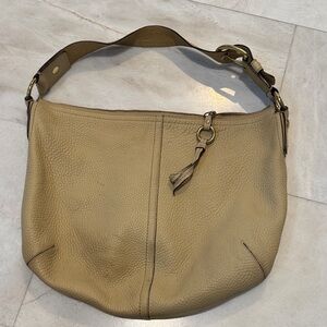 Vintage Coach Soho Tan Leather Hobo Bag